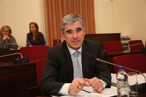 Άστραψε και βρόντηξε ο Νικολούδης για τη διαπλοκή και τα τραπεζικά κυκλώματα - Media