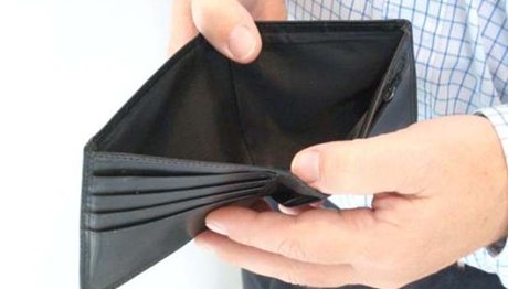 Μείωση 6,2% για το εισόδημα των νοικοκυριών - Media