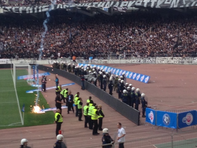 Συλλήψεις και προσαγωγές στο περιθώριο του τελικού Κυπέλλου - Media