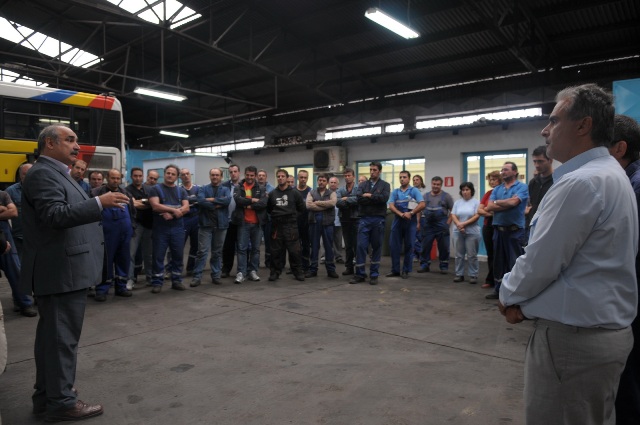 Σε επίσχεση εργασίας οι εργαζόμενοι του ΟΑΣΘ - Media