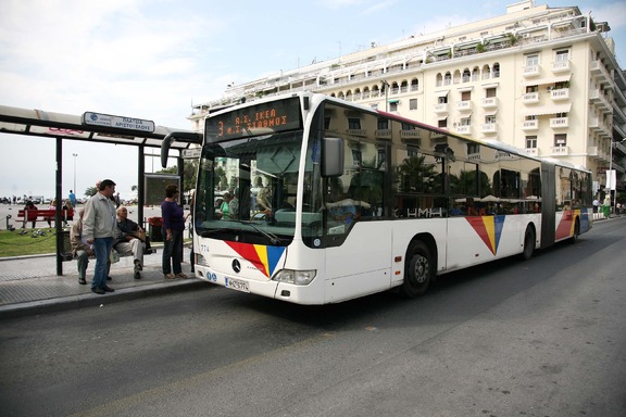 «Χειρόφρενο» τραβούν σήμερα τα μέσα μεταφοράς στην Θεσσαλονίκη - Media