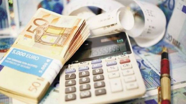 Μειώθηκαν οι ληξιπρόθεσμες οφειλές - Media