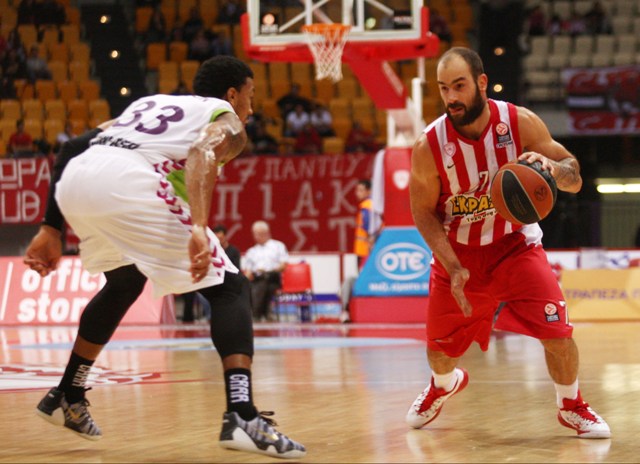 «Κούτσα-κούτσα» η δεύτερη νίκη του Ολυμπιακού στην Ευρωλίγκα - Media
