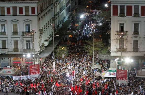 Διακαναλική προβολή της συγκέντρωσης στην Ομόνοια επιλέγει ο ΣΥΡΙΖΑ ως απάντηση στον Σαμαρά - Media
