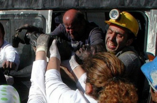 Οκτώ άτομα προφυλακίστηκαν για την τραγωδία στο ορυχείο της Σόμα - Media