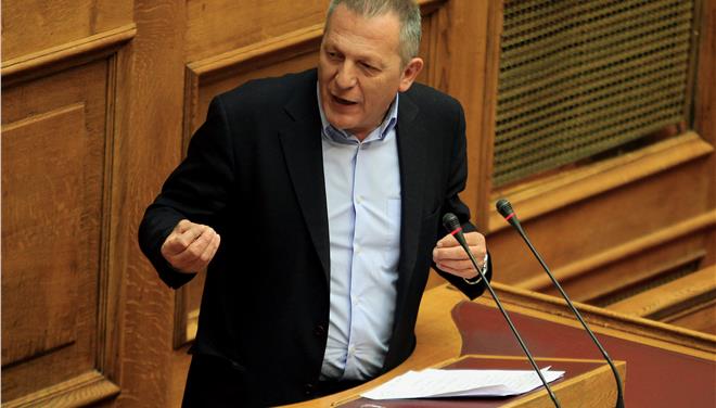 Το ΚΚΕ κατηγορεί την κυβέρνηση για υποκρισία - Καταψηφίζει την τροπολογία για τον κατώτατο μισθό - Media