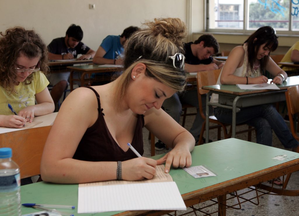 Tην Τρίτη ξεκινά η κατάθεση των μηχανογραφικών - Media