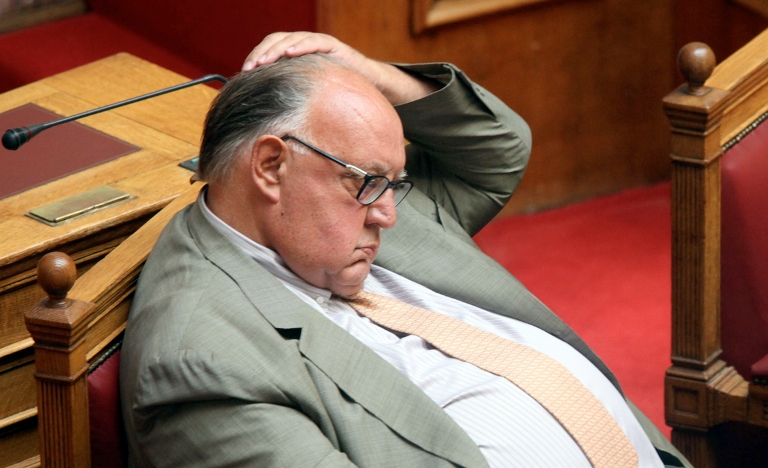 Αναβολή της δίκης του Θ. Πάγκαλου λόγω μετακόμισης!!! - Media