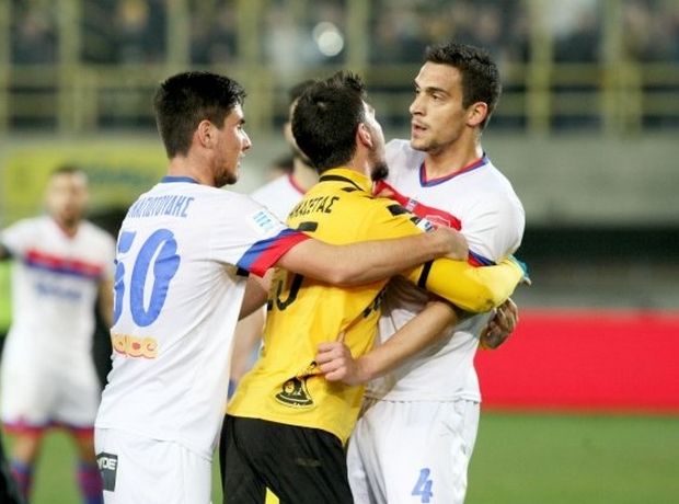 «Διαφήμιση» του… ξύλου στο «Κλεάνθης Βικελίδης» - Media