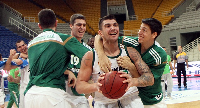 Ανατροπή, κάρφωμα και… πρόκριση! (Video) - Media