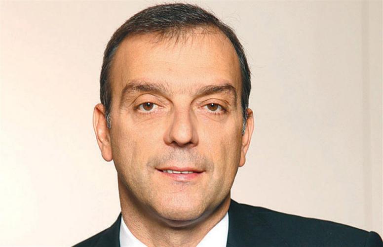 Ο Λάμπρος Παπακωνσταντίνου στη Γενική Τράπεζα - Media