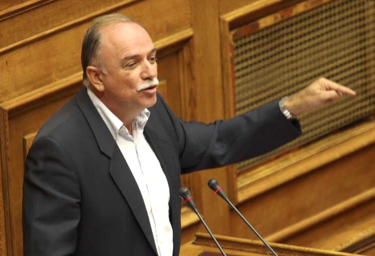 Παπαδημούλης: Ο Σαμαράς είναι ο μόνος πρωθυπουργός μετά τη χούντα που δεν έχει επικοινωνία με τον αρχηγό της αξ. αντιπολίτευσης - Media