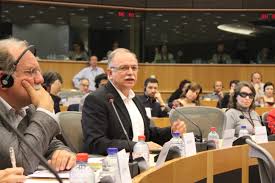 Για τα εργασιακά και κοινωνικά δικαιώματα ρωτά την ΕΕ ο Παπαδημούλης - Media