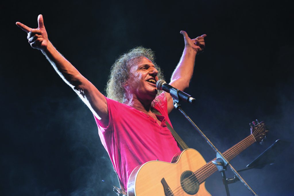 Βασίλης Παπακωνσταντίνου: Μικροπολιτική της ξεφτίλας η θεωρία των δύο άκρων - Media