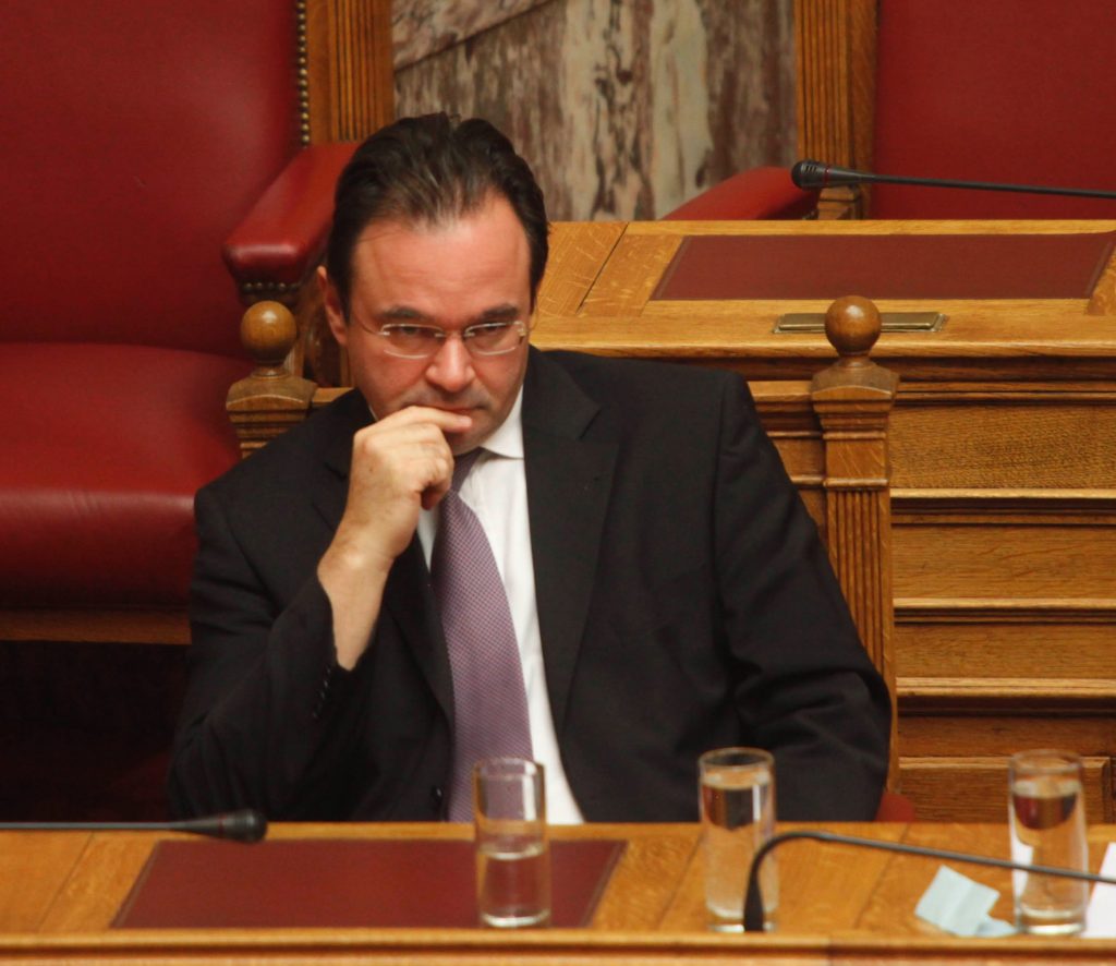 Ο Παπακωνσταντίνου «φρόντισε» τα πρόστιμα των ΜΚΟ - Media