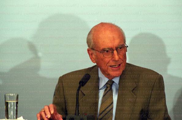 Ο Αντρέας ζει - αυτός μας οδηγεί! - Media