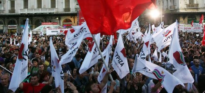 Συγκεντρώσεις διαμαρτυρίας από τον ΣΥΡΙΖΑ στο Παρίσι - Media