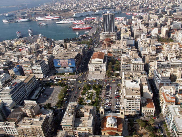 Σε θέσεις μάχης Μώραλης - Μιχαλολιάκος - Media