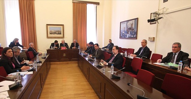 Παράταση μέχρι 25 Απριλίου της Προανακριτικής - Media