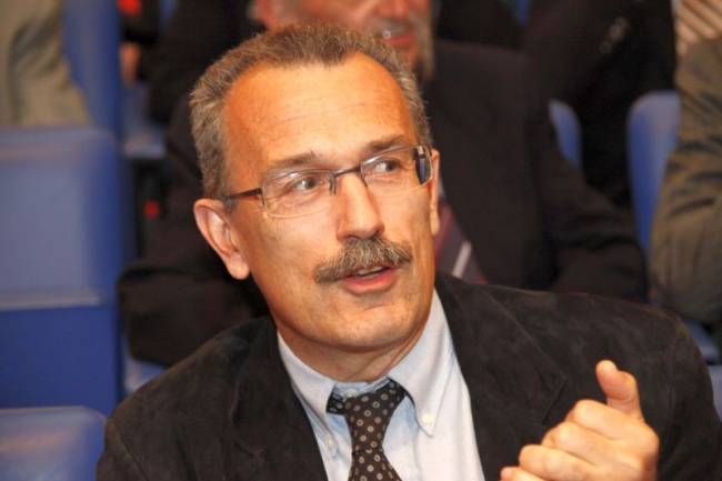 Καψής: Τα επόμενα εικοσιτετράωρα ανοίγει η νέα δημόσια ραδιοτηλεόραση - Media