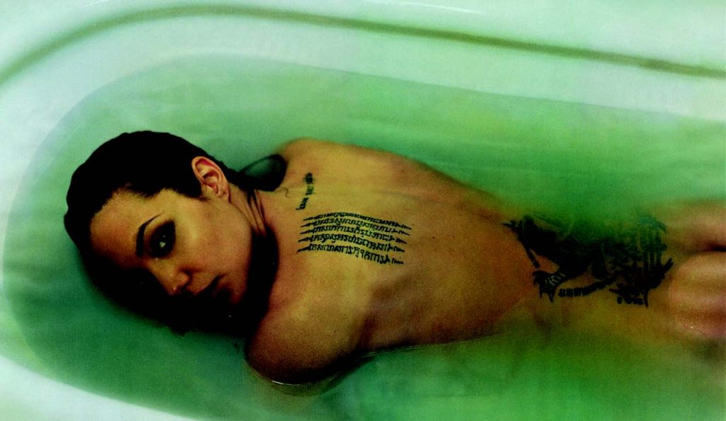 Δείξε μου το τατουάζ σου, να σου πω ποιος είσαι - Media