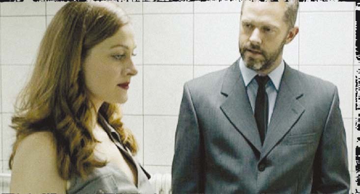 Διάσημοι καλεσμένοι, ανεξάρτητες ταινίες και νεανικό στίγμα - Media