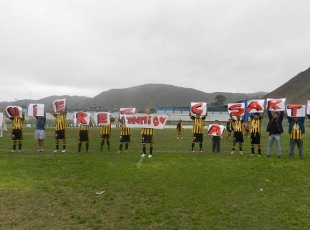Η πιο ομαδική πρόταση γάμου στην ιστορία του… ποδοσφαίρου (Video )
 - Media