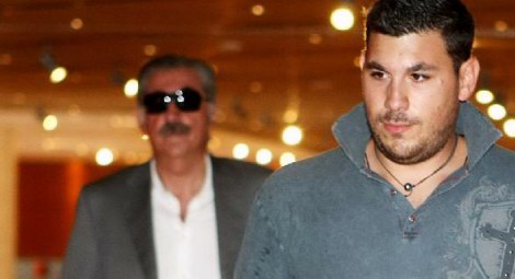 Αποφυλακίζεται o γιος του Μάκη Ψωμιάδη - Media