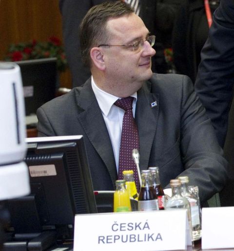 Παραιτήθηκε λόγω σκανδάλου ο πρωθυπουργός της Τσεχίας - Media