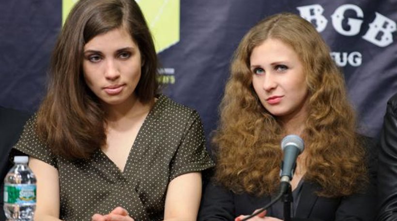 Συνελήφθησαν στο Σότσι δύο μέλη των Pussy Riot - Media