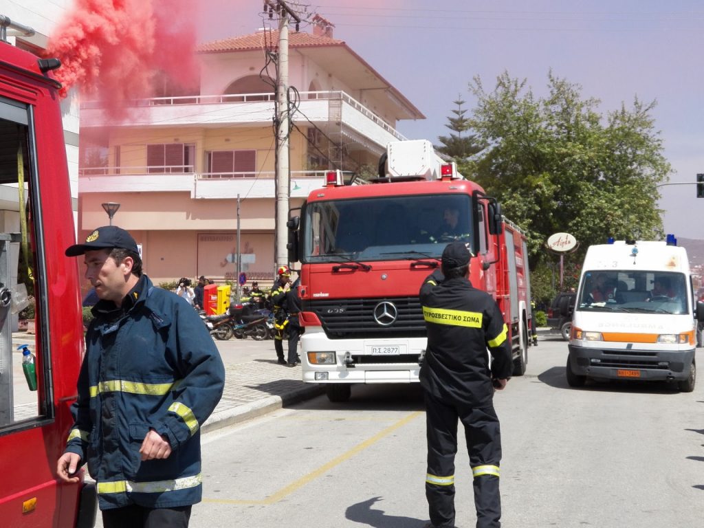 Πυρκαγιά σε εργοστάσιο στο Κορωπί - Media