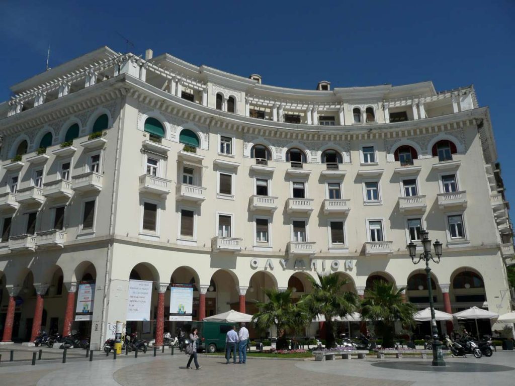 Έχουμε φεστιβάλ, δεν έχουμε Έλληνες σκηνοθέτες - Media