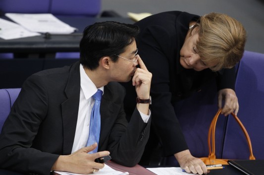 Βαυαρία: Θρίαμβος Μέρκελ, «καταποντισμός» Ρέσλερ - Media