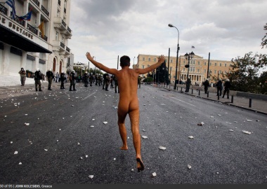 Το Reuters αποτυπώνει φωτογραφικά το 2012 - Media