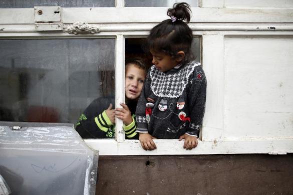 Ρατσιστικές αντιλήψεις και αντιδεοντολογική συμπεριφορά «χρεώνει» σε ΜΜΕ ο Συνήγορος του Πολίτη - Media