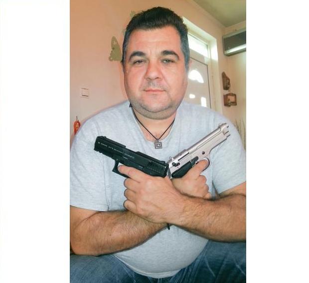 «Όταν μπαίνω σε μάχες βγαίνω πάντα όρθιος» - Media