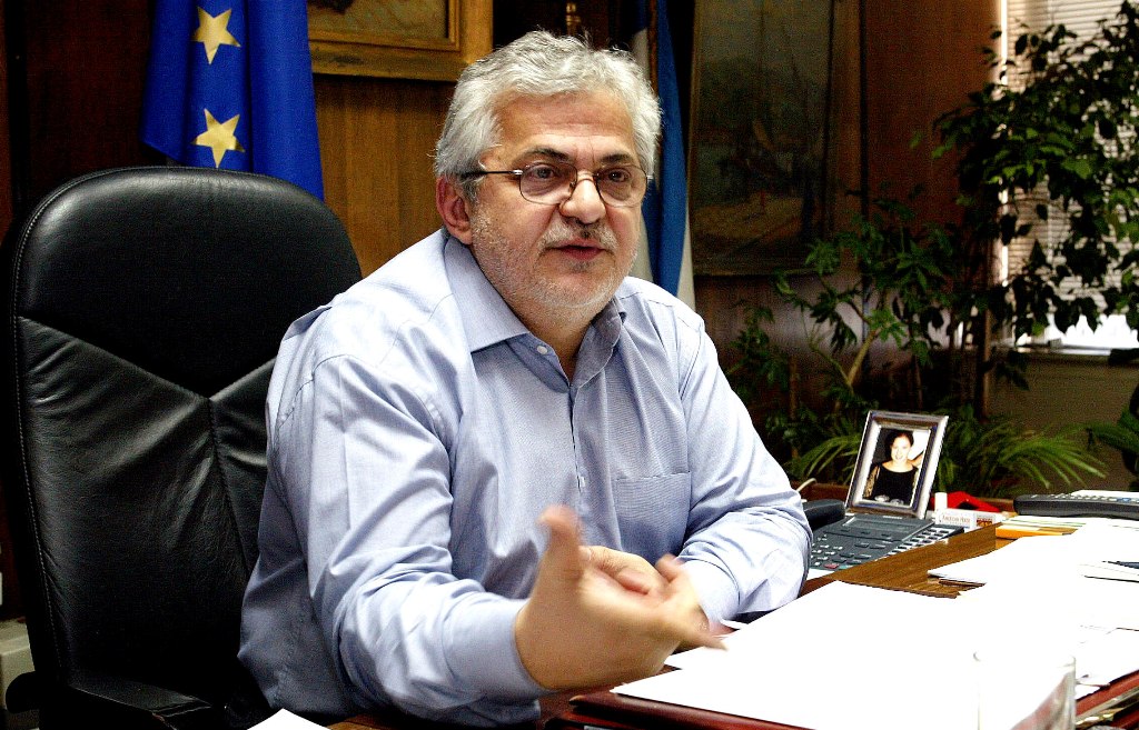 Σάλος από τις δηλώσεις Σπυρόπουλου για αναλογικές παροχές υγείας – Προσωπικές απόψεις του Διοικητή του ΙΚΑ λέει ο υπουργός Εργασίας (Video) - Media