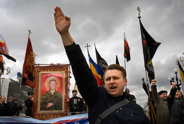 Ρώσοι νεοναζί βασανίζουν ομοφυλόφιλους και μετανάστες (σκληρές Photos & Videos)
 - Media