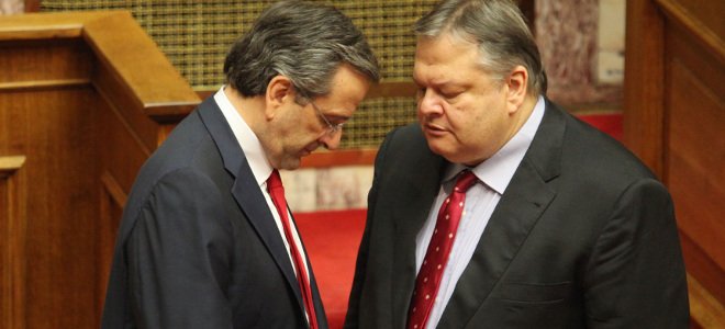 FAZ: Διακυβεύεται η υπόσταση της κυβέρνησης Σαμαρά - Media