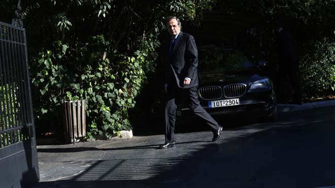 Στις Βρυξέλλες ο Σαμαράς - Media