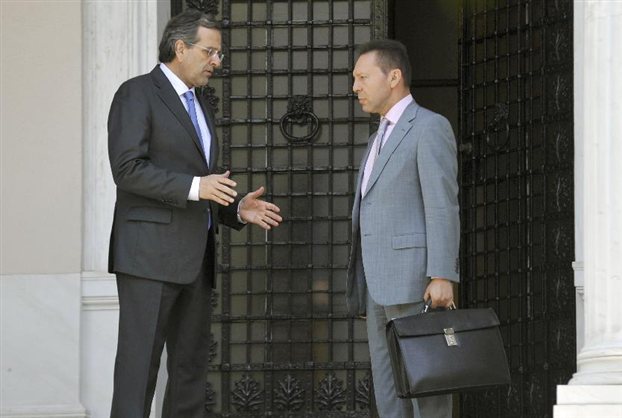 Σύσκεψη στο Μαξίμου ενόψει Eurogroup - Media