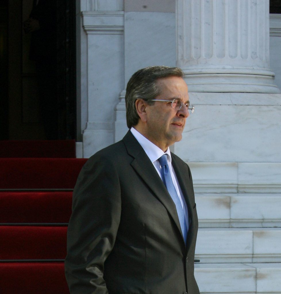 Ο μεγάλος πονοκέφαλος του Αντώνη Σαμαρά - Media