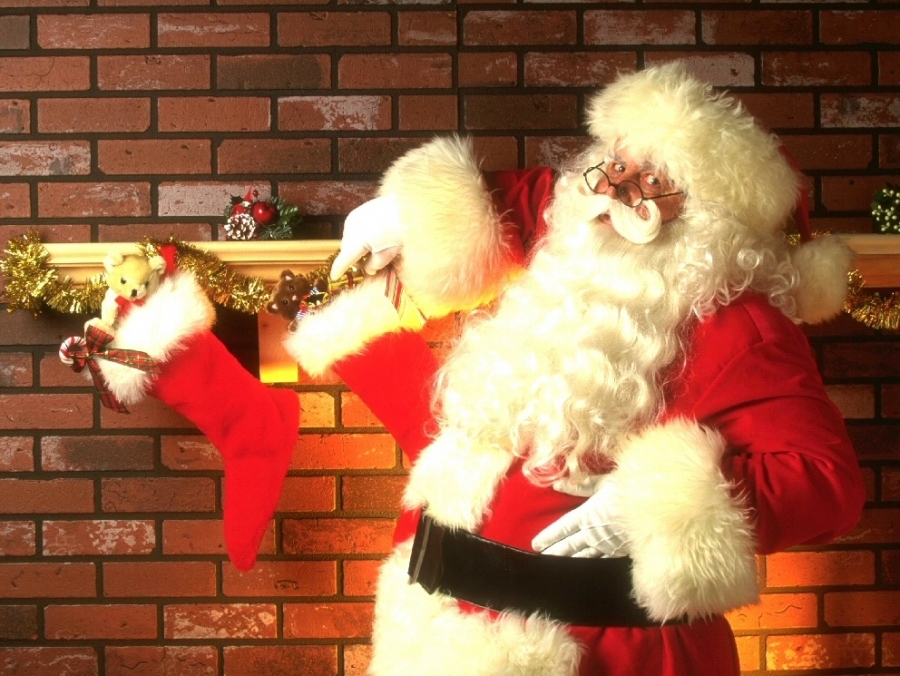 Γράμματα στον Άϊ-Βασίλη - Media