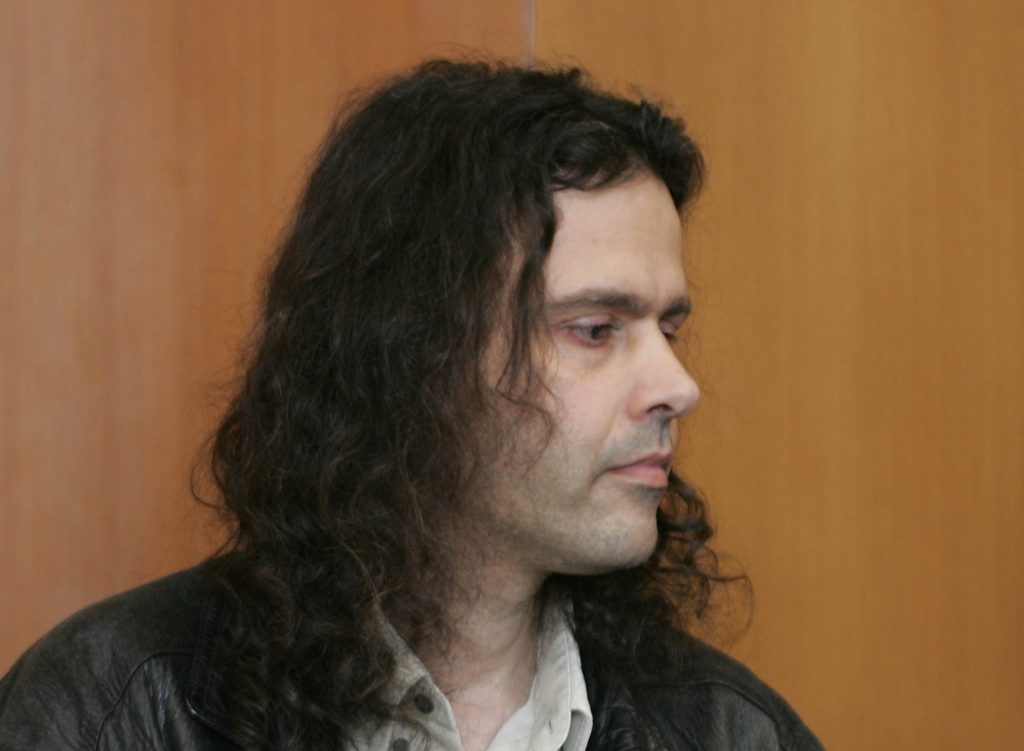 Σάββας Ξηρός: «Μετάνιωσα που αφαίρεσα ανθρώπινη ζωή» - Media