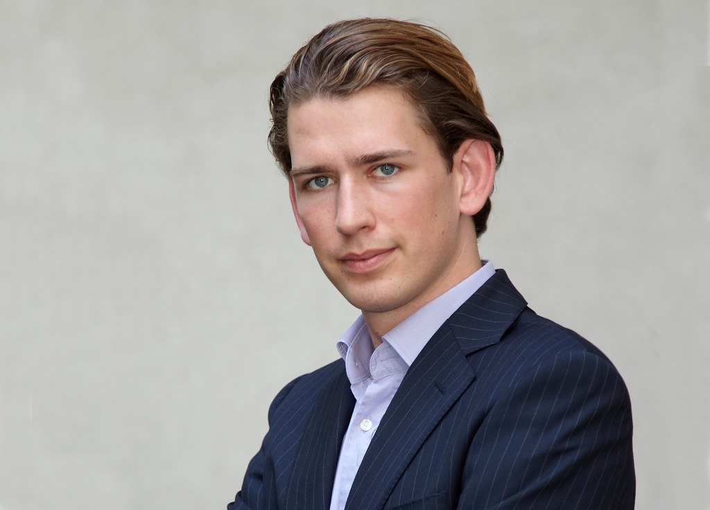 ΥΠΕΞ Αυστρίας: Δεν θα αλλάξουμε την πολιτική μας στο προσφυγικό - Media