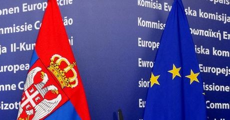 Θετικοί οι Σέρβοι στο ενδεχόμενο ένταξης στην Ε.Ε. - Media