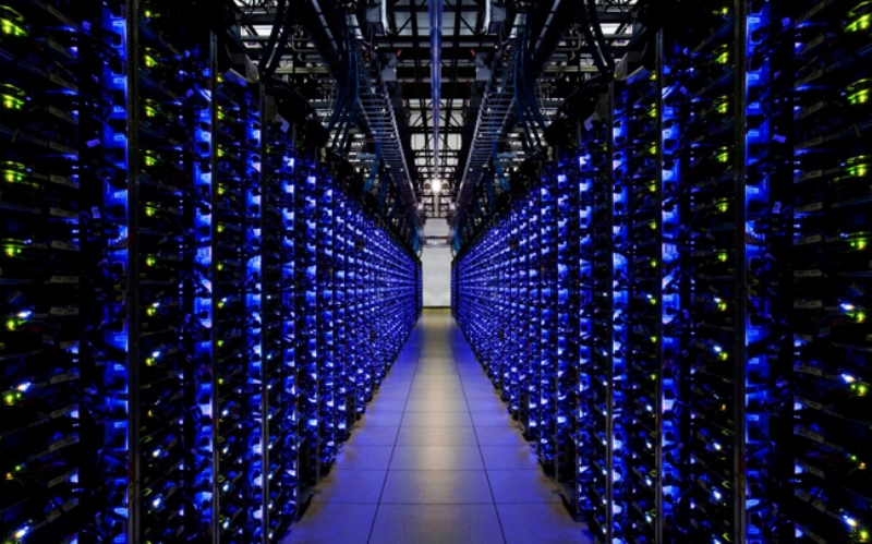 Πως είναι ένα κέντρο δεδομένων της Google (Photos) - Media