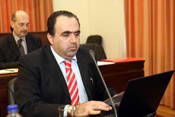 Alert από Σφακιανάκη: Κίνδυνος για τα παιδιά το cyber bullying (Video) - Media