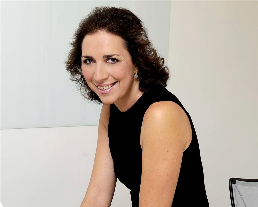 Επίθεση με αυγά και γιαούρτια δέχθηκε η Σοφία Παπαϊωάννου - Media