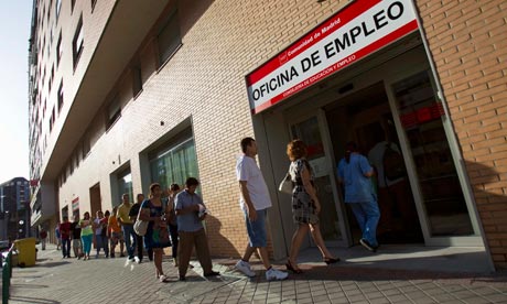 Εκτινάχθηκε η ανεργία και στην Ισπανία - Media